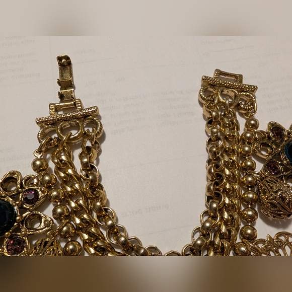 EVC GOLD TONE HEAVY CABOCHON CHARM BRACELET - Picture 7 of 8